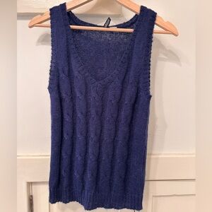 Vneck cabled sweater vest